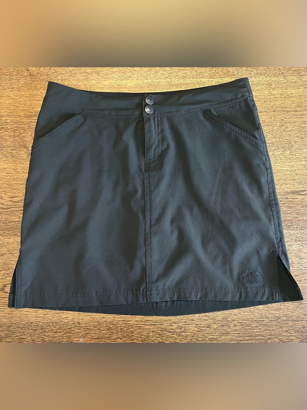 The North Face TNF Apex Black Stretch Skort Skirt Shorts Women’s Size 6
